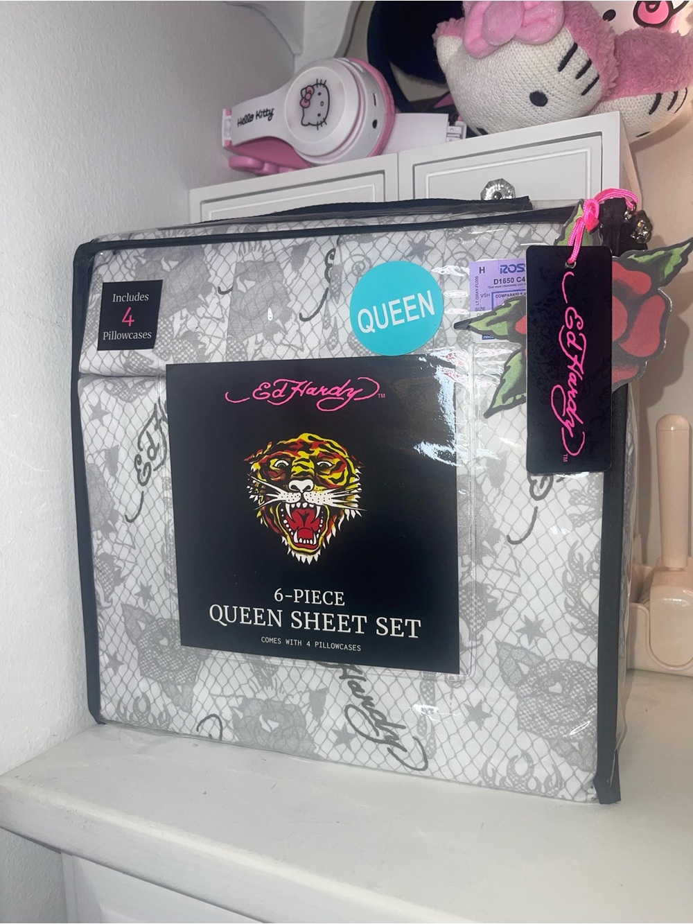 NWT Ed Hardy Queen Sheet Set in White with Multicolor Tiger Accent